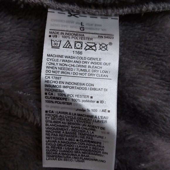 Size Large Old Navy Fluffy Jacket Full Zipper 2 Pockets Grey - Picture 5 of 9